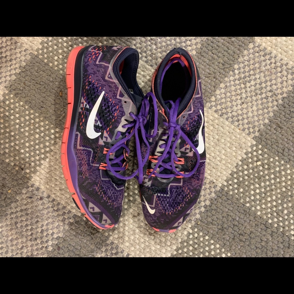 Nike shoes